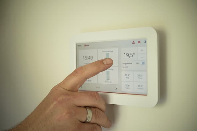 Comment choisir le meilleur thermostat intelligent pour votre maison